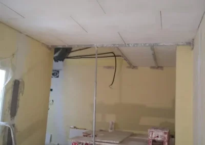 Falsos techos escayolista jologar en Gran Canaria 13 preparacion trabajo falso techo escayolas jologar